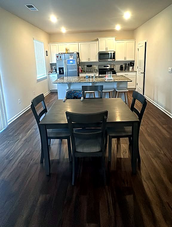Move-out cleaning checklist for Greer renters